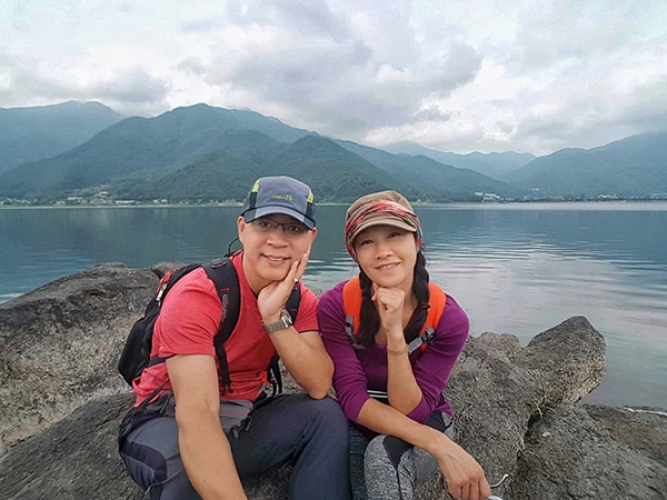 夫妻倆的好感情，從日常細節就能看得出來，著實令人稱羨。