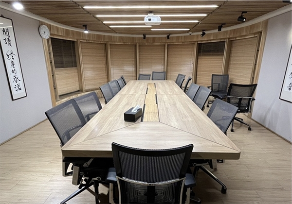 就算是同樣一個辦公空間。