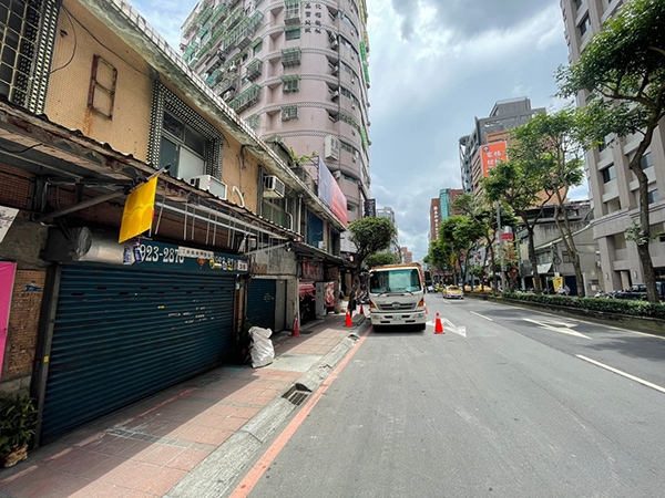 永和信義段都更範圍內，多為屋齡40年以上的老屋。