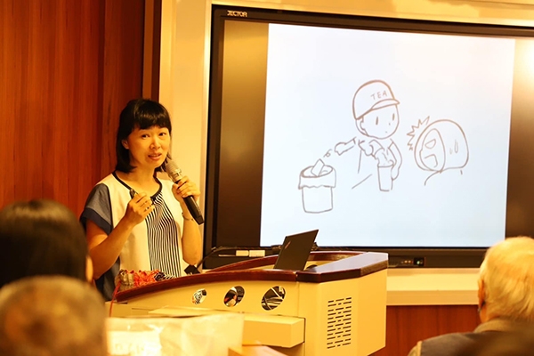 呂加零經常受邀演講，推廣零廢棄理念。