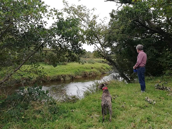 Anita的先生帶領她看見英國的大自然之美。