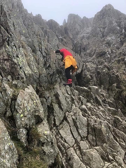 前往蘇格蘭旅行時雖是參加老人團，挑戰的山難度卻不低。