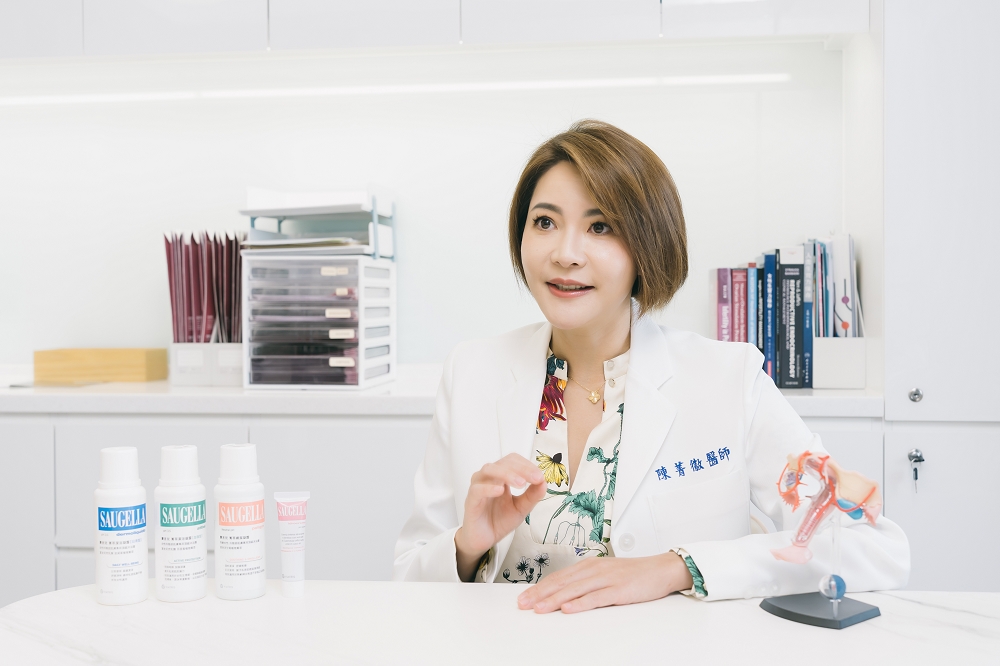 熟齡女性或是私密肌膚偏乾性者，私密處容易乾癢、紅熱，可以搭配專屬的私密清潔保養品來舒緩不適。