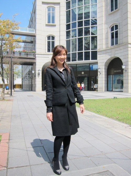 擁有令人羨慕的外商銀行工作，辣媽說，要跳脫舒適圈真的不容易，但值得一試。