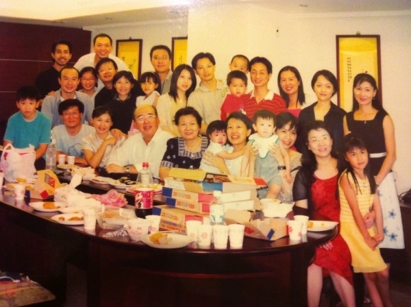 團員彼此情同家人，常常不定期聚會，分享生命的每個階段。