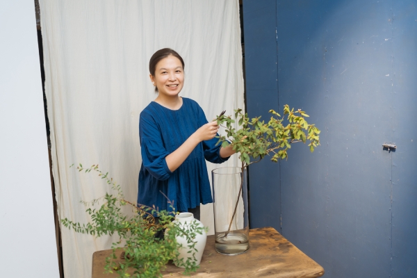 媽媽走後，吳曉柔才發現自己喜歡花藝，是受到媽媽影響。