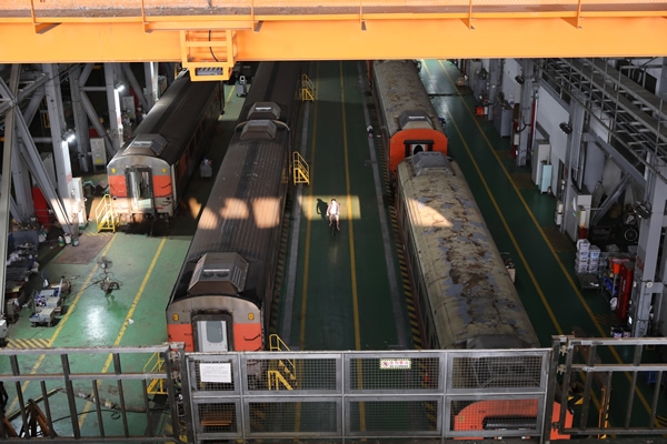 潮州鐵道園區為全臺唯一的鐵路維修觀光機廠。