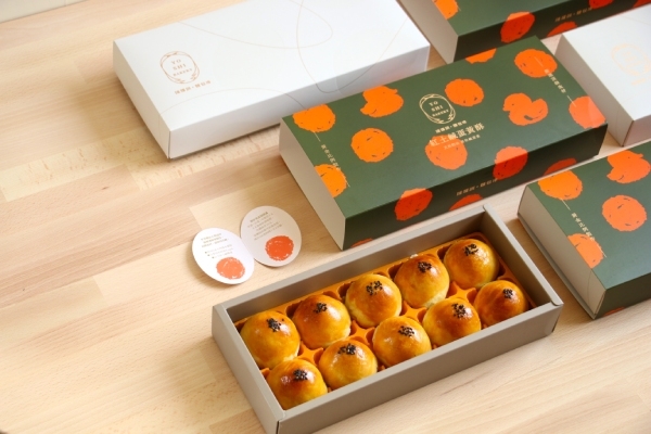 陳耀訓的紅土蛋黃酥，已經成為每年中秋節的話題熱賣商品。