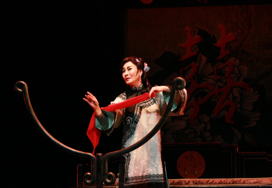 以京劇呈現張愛玲的《金鎖記》，魏海敏詮釋曹七巧一生欲愛而不能的生命枷鎖。（出自魏海敏FB）