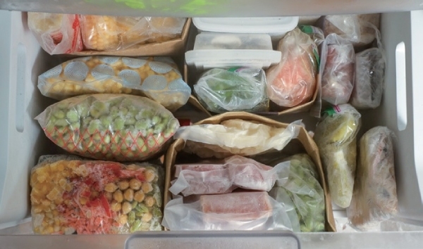 冰箱是家中的小財庫,菜放到壞等於白花錢!冰箱收納3原則,省電又不浪費食材_img_2