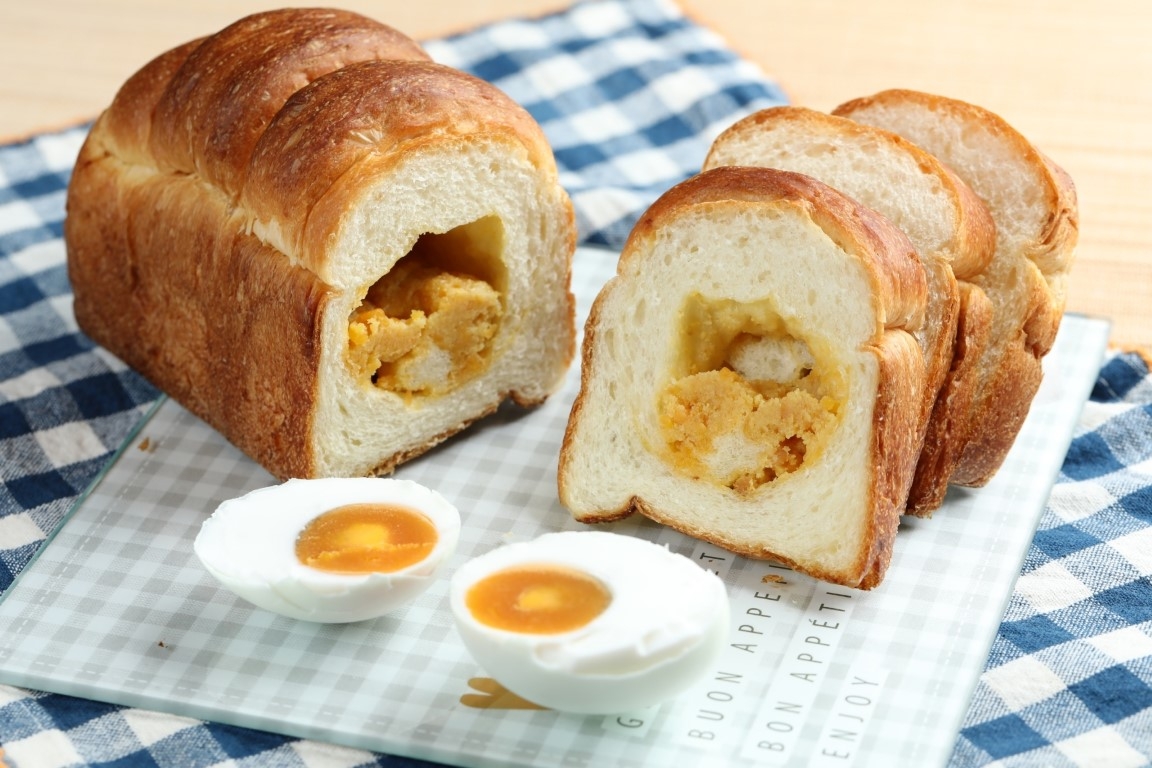 四重溪鹹蛋製作的金沙奶酥吐司濃郁鹹香。