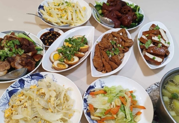 Judy喜愛料理，做出一桌子色香味俱全的菜餚對她來說並非難事。