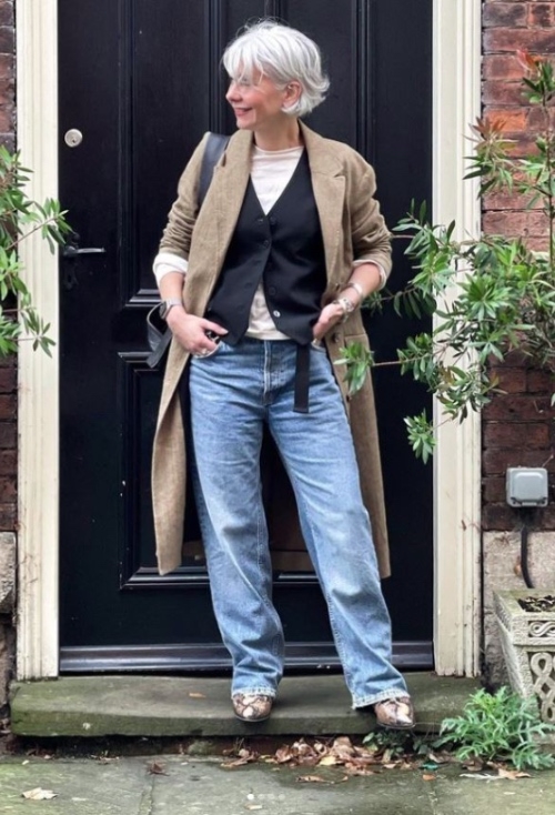 西裝背心是Kate經常用來營造層次感穿搭的一項單品。