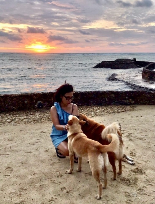 原本個性急、每天忙著工作的May，在泰國學會了慢慢生活。