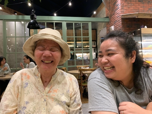 幽默感十足的EPI，總是逗得全家哈哈大笑。