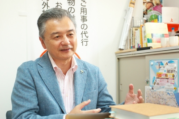 長期投入高齡旅行領域的篠塚恭一認為，旅行對長者的意義，可能更在於情感層面的價值。（出自AEL俱樂部）