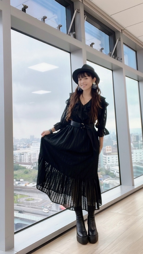 林葉亭分享，頭髮是造型的一部分，從整體搭配思考會更有一致性。