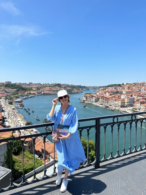 步入50後，崔麗心反而更能體會簡單就好的生活哲學。（圖片來源：崔麗心）