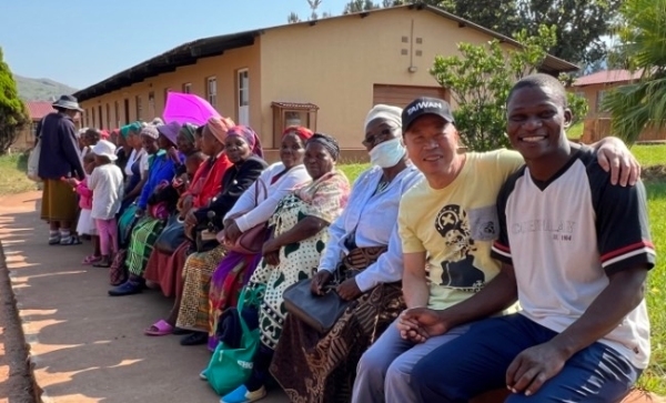 黃林煌曾派駐非洲長達9年。（黃林煌提供）