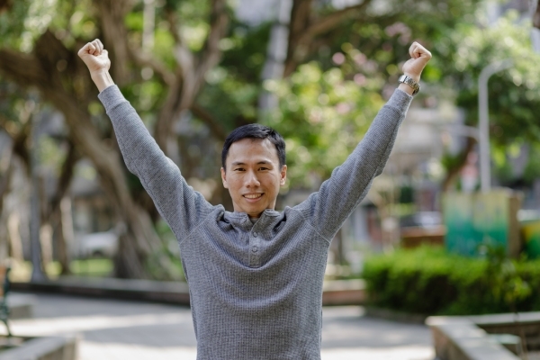 改善久坐不適,還能練出年輕的肩膀線條!職能治療師李穆建的4個技巧_img_1