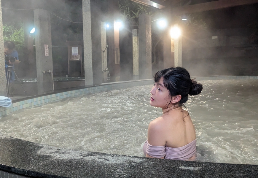 關子嶺溫泉是全台唯一的泥漿溫泉，帶有礦物及硫磺的獨特氣味。