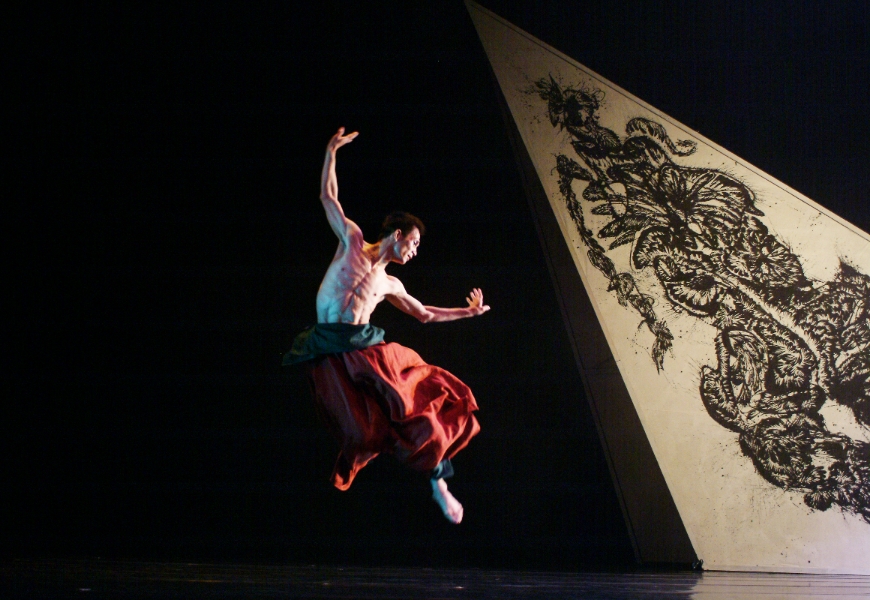 40獨舞《看見不同的自己》吳義芳幾乎沒碰到地板地跳了上百下，超越身體極限也要跳下去，「想讓大家看到最棒最厲害的我」。（劉振祥攝）