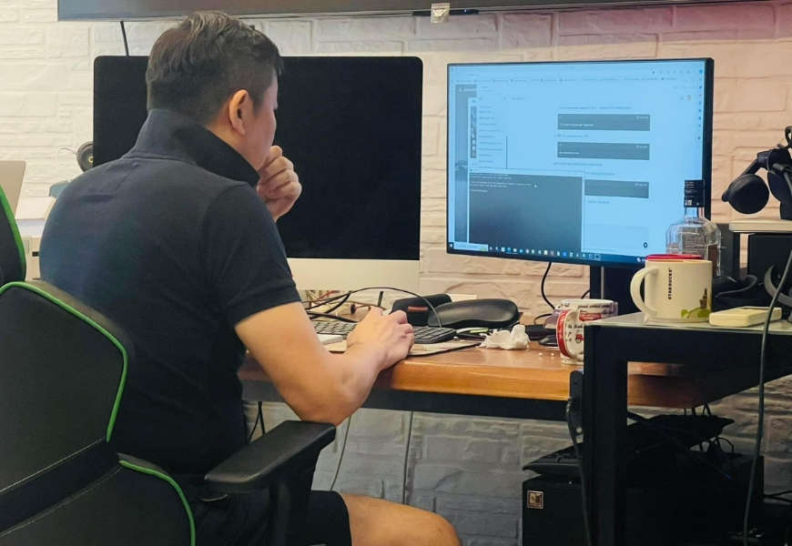 林煒透露，自己每天埋首工作至少10小時。（圖片來源：林煒）