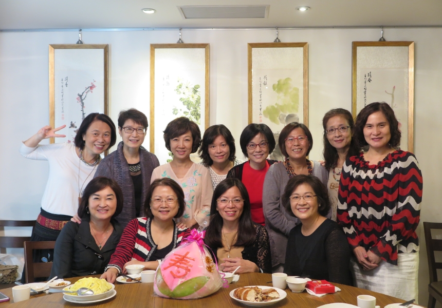 丁菱娟說，同學們的個性都活潑正向，互相感染之下，相聚時刻總是笑聲不斷。（圖片來源：丁菱娟）