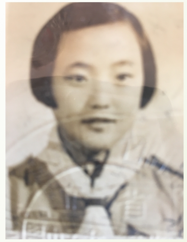 李珠初中畢業時的紀念照。（圖片來源：李珠）