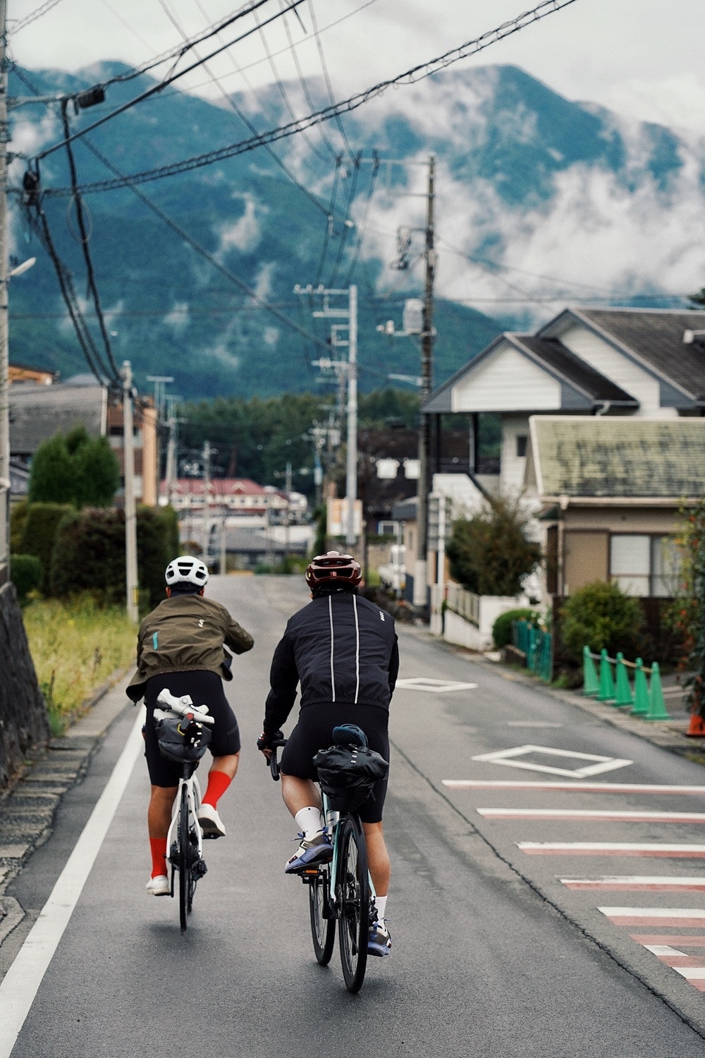 自行車旅行必須將隨身行李盡可能減少，也像是一場斷捨離的過程。