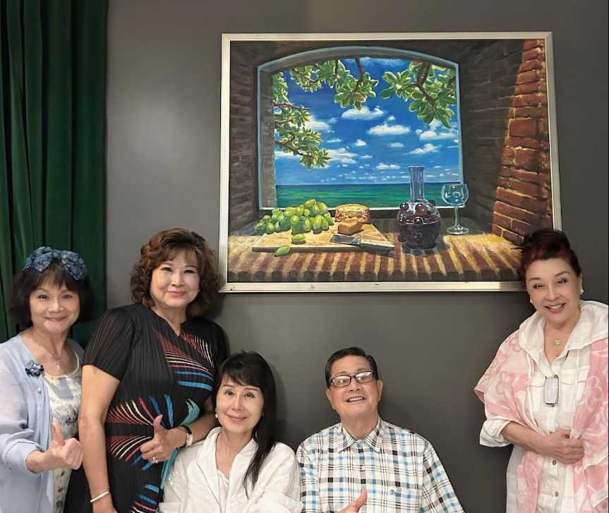 楊佩佩泰殿餐廳貴賓室的畫作，便是翟瑞靋的作品。