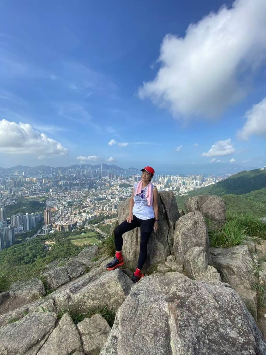 張艾嘉喜歡走進大自然，維持身心健康。（張艾嘉提供）