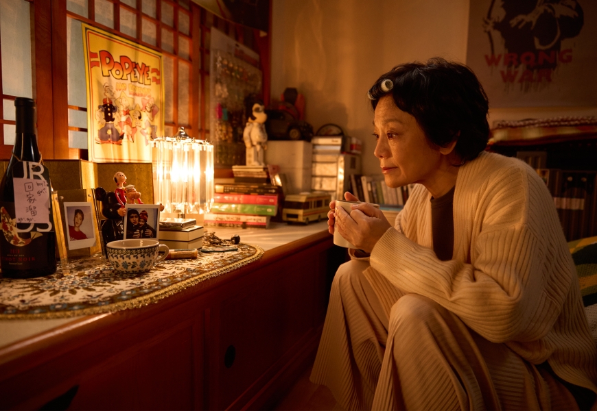 張艾嘉在《女兒的女兒》中飾演一位內心充滿掙扎的女性。（東昊影業提供）