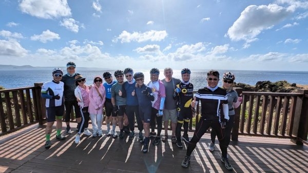 同學相聚的全新形式，更有意義的單車旅行，帶來滿滿的歡笑與感動。