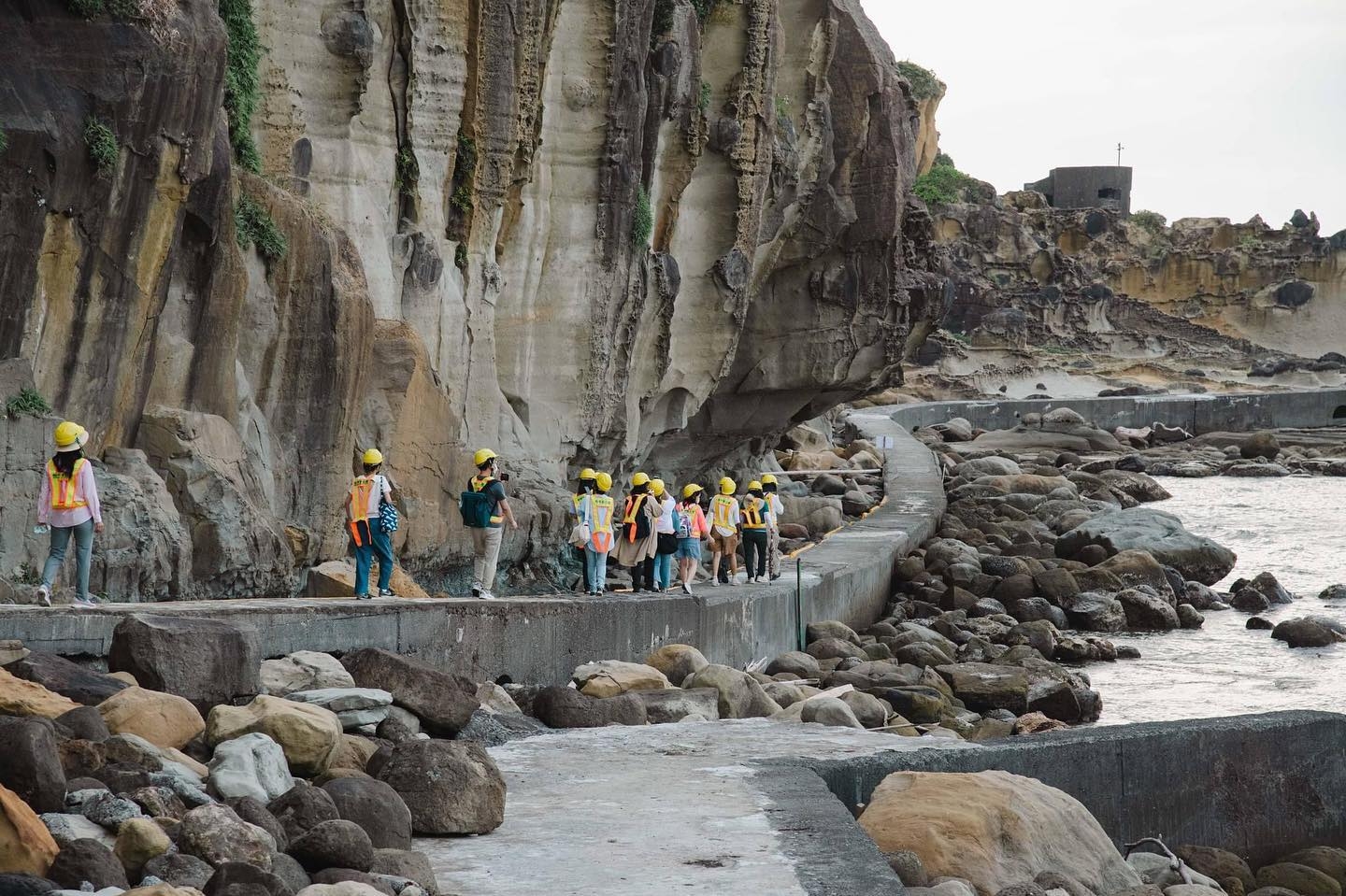 想要深入了解和平島的地景與歷史，不妨可報名深度導覽行程。（出自IG@hpi_geopark）