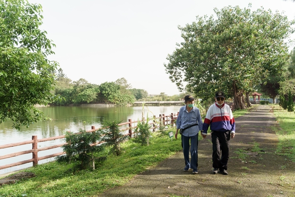 占地廣闊的榮家，除榮民外，亦開放一般民眾入住。
