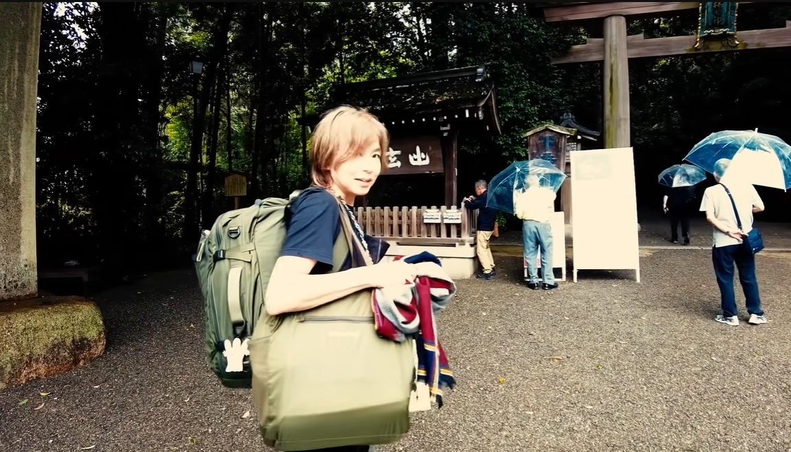 山口智子回憶，重回學生時代曾造訪的奈良，如今卻有截然不同的感受。（出自YouTube「山口智子の風穴!?」截圖） 