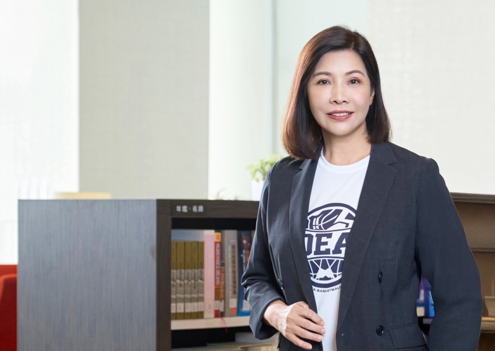 中國信託銀行個人金融執行長楊淑惠，持續推動樂齡享退理財觀，協助臺灣家庭提前做好財務與照護準備。