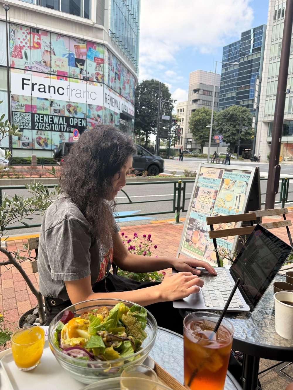 路嘉怡每天都會享用豐盛的蔬菜。（圖片來源：路嘉怡）