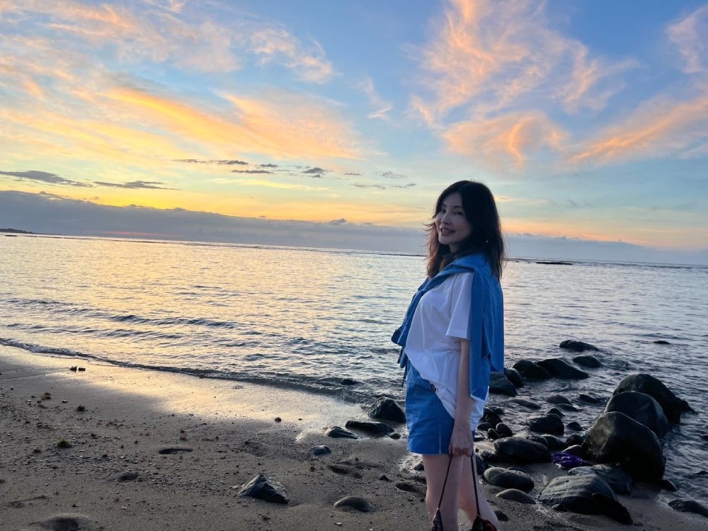 50歲後，何如芸學會別再為了維持關係而委屈自己。（圖片來源：何如芸）