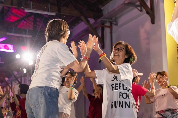 熱力街舞趴設計的互動橋段，讓現場參加者無論相識與否，都玩得超級投入！（圖片來源：易志強攝影工作室） 