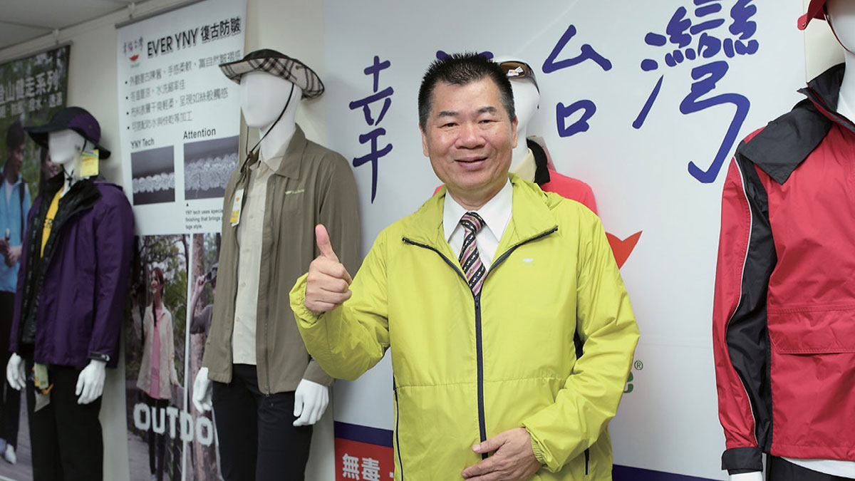 宏遠興業用數位大腦，把員工變成鋼鐵人