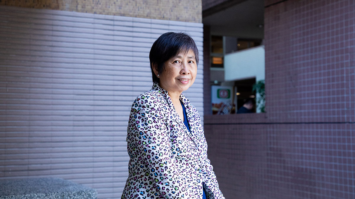 陳美琪剛中帶柔的女性特質，帶領勤誠興業先蹲後跳；池孟諭攝。