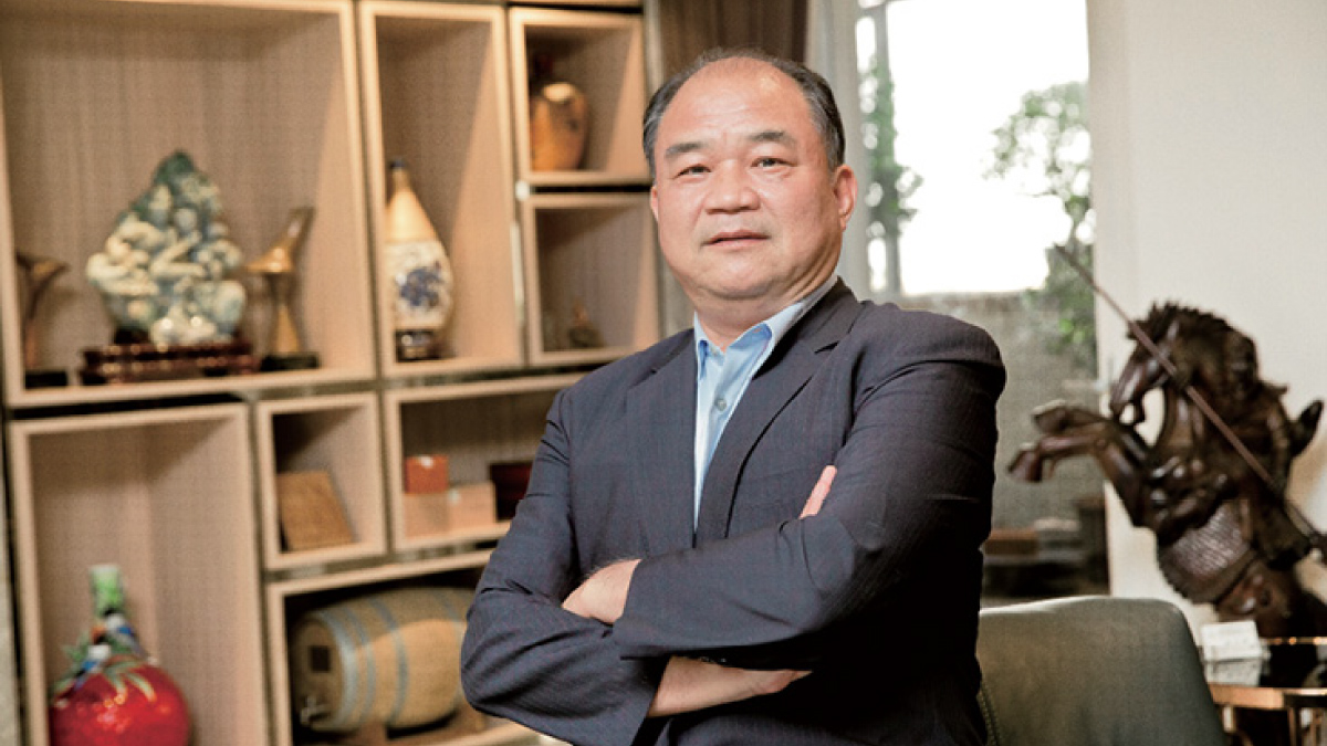 世紀鋼構賴文祥兩個精準策略，讓市值三年成長十倍