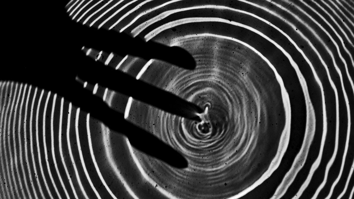 職業爸媽再忙，也要找時間「靜觀」