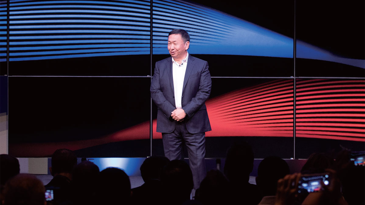 VIZIO執行長王蔚改寫電視產業，從製造邁向智慧服務