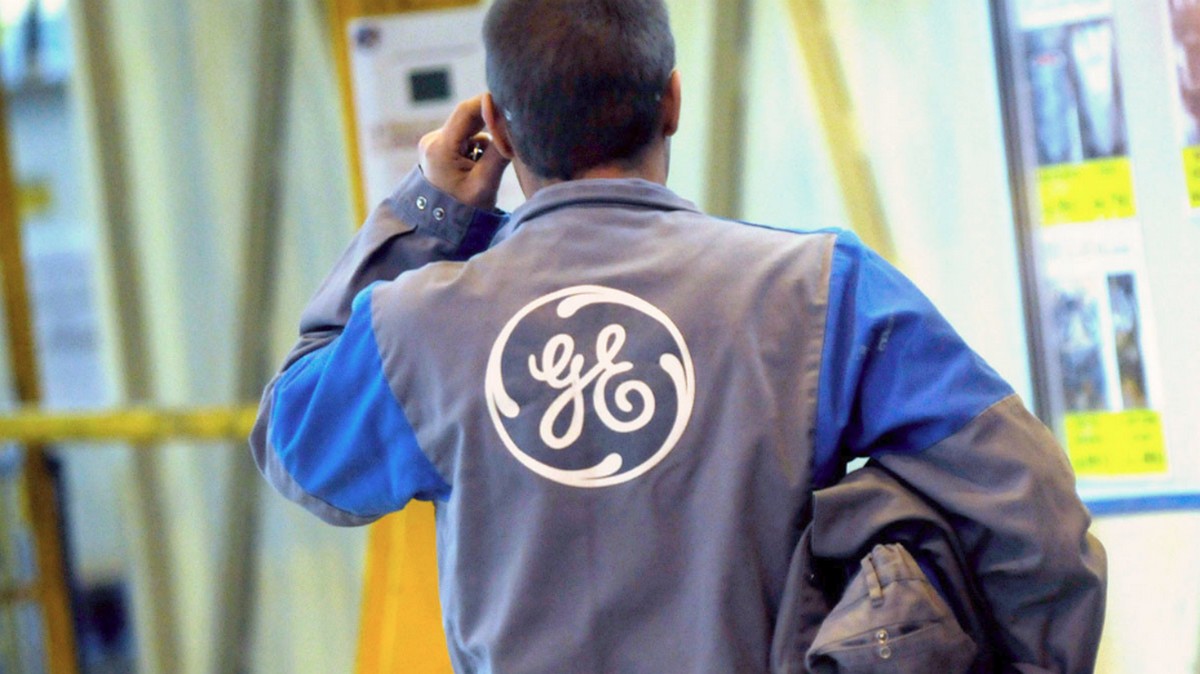 誰殺死了奇異模式？