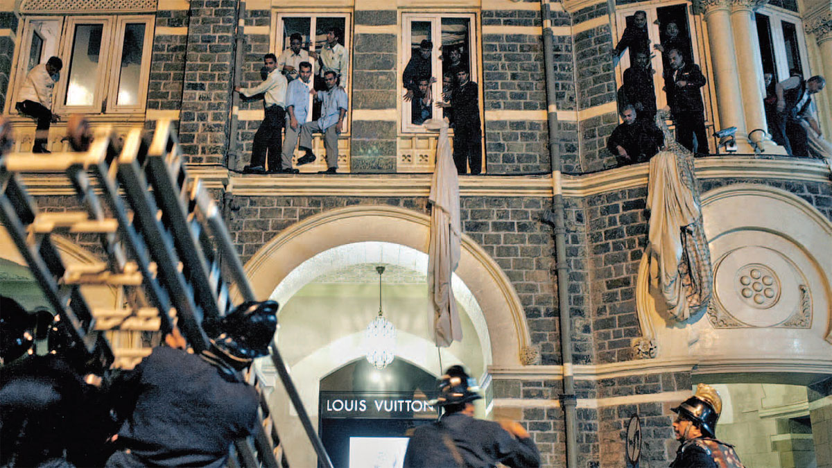 組織打造了平凡英雄