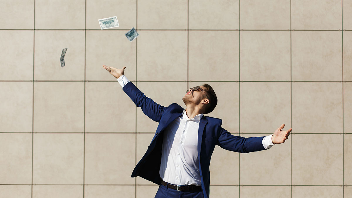 品牌好強，薪酬好弱