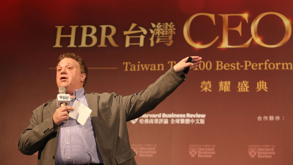 疫情驅動三大改變！微軟總監：數位策略是企業存活之道